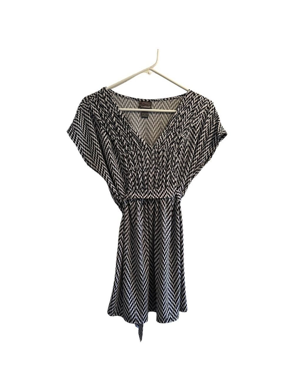 Oh Baby Motherhood Maternity Blouse Womens Large Black & White Babydoll Business
